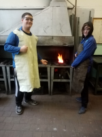 Maturanti za kovadlinou