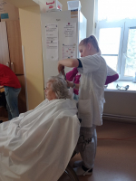 KADEŘNICE V DOMOVĚ SENIORŮ