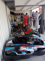 Na závodním okruhu