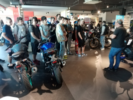 Na závodním okruhu