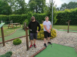 Tenisté na minigolfu