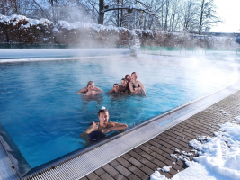 Plaveme za záchranou...