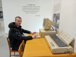 Muži a motorové stroje