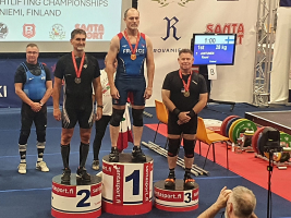 Náš učitel září na světové scéně