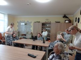 Spolupráce s domovem Jistoty