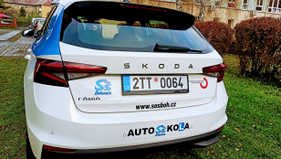 PŘEDSTAVUJEME NAŠI NOVOU HVĚZDU AUTOŠKOLY