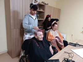 Talent a srdce na dlani - 3. ročník oboru Kadeřník