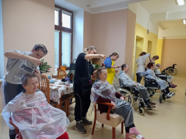 Talent a srdce na dlani - 3. ročník oboru Kadeřník