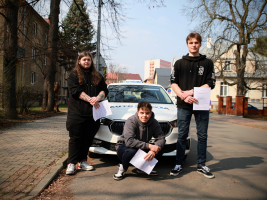 Autoškola již nese první řidiče!