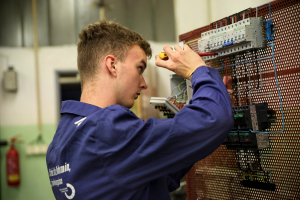 Závěrečné zkoušky oboru Elektrikář