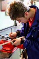 ZZ OBORŮ STROJNÍ MECHANIK A OBRÁBĚČ KOVŮ