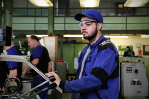 ZZ OBORŮ STROJNÍ MECHANIK A OBRÁBĚČ KOVŮ