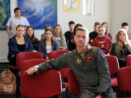 Prestižní beseda žáků naší školy s piloty bombardéru B-52