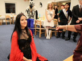 Stužkovací večírek PSČ4 – první krok k dospělosti