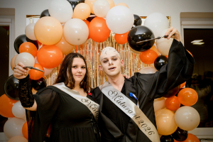 Stužkovací večírek PSČ4 – první krok k dospělosti