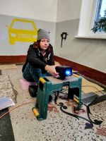 Barevné piktogramy proměnily schodiště Střední školy Bohumín