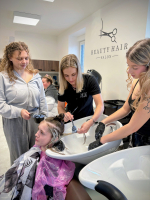 Profesionální školení BES pro obor kadeřnice z 2. ročníku