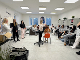 Profesionální školení BES pro obor kadeřnice z 2. ročníku
