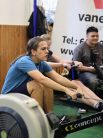 Veslovali jsme až do středu Země!