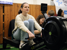Veslovali jsme až do středu Země!