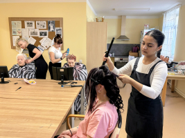 MDŽ VE ZNAMENÍ KRÁSY A ÚSMĚVŮ