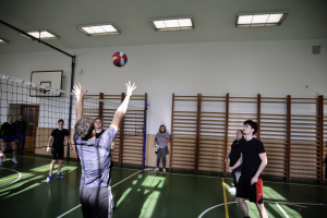 VOLEJBALOVÁ BITVA ROKU: MATURANTI VS. UČITELÉ!