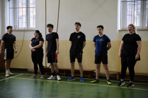 VOLEJBALOVÁ BITVA ROKU: MATURANTI VS. UČITELÉ!