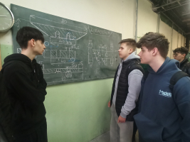 Propojení teoretické výuky s odborným výcvikem