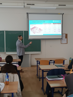 Přednáška o finanční gramotnosti pro žáky oboru Podnikání