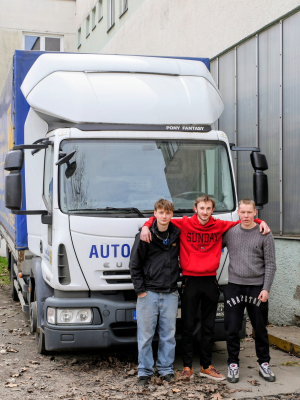 Z osobáku rovnou za volant kolosu!