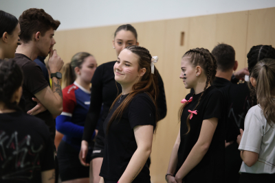 Naše holky dominovaly ve vybíjené!