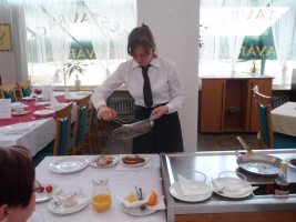 Závěrečné zkoušky v plném proudu