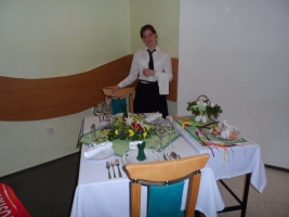 Závěrečné zkoušky v plném proudu