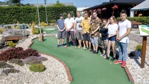 Tenis a minigolf