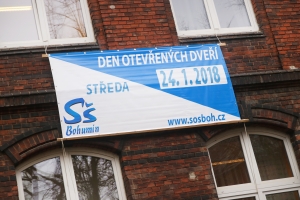 Den otevřených dveří ve fotografiích