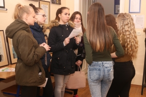 Den otevřených dveří ve fotografiích