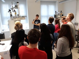 Ústav organické chemie a biochemie AV ČR