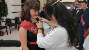 Pasování maturantů