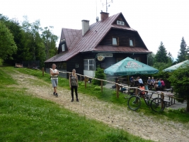 Výstup na Girovou, Hrčava