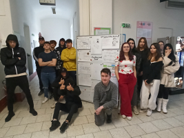 Stephen Hawking a Dana Drábová - mají něco společného?