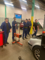 Pracujeme, tvoříme!