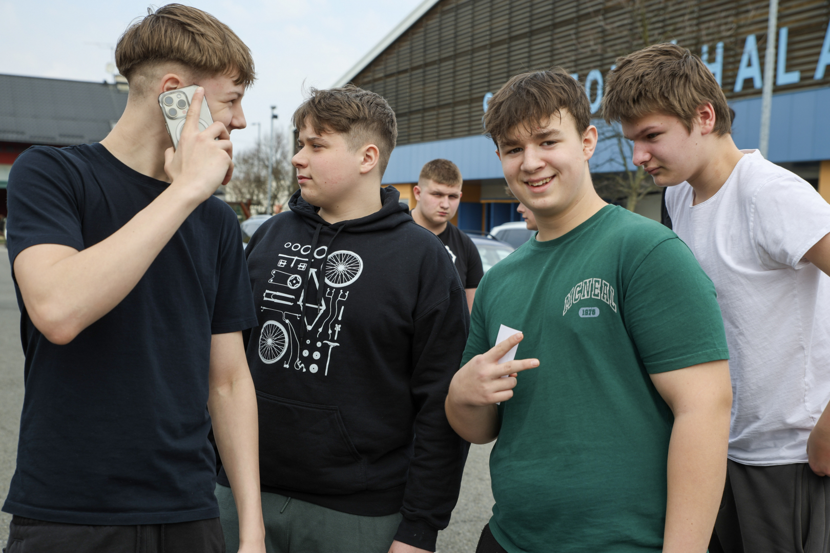 Běh do schodů: Naši studenti a učitelé pokořili 187 schodů bohumínské věže